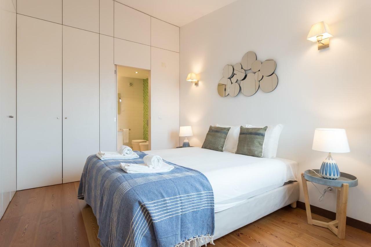 Alfama Modern Two-Bedroom Apartment W/ River View And Parking - By Lu Holidays Lisboa Kültér fotó