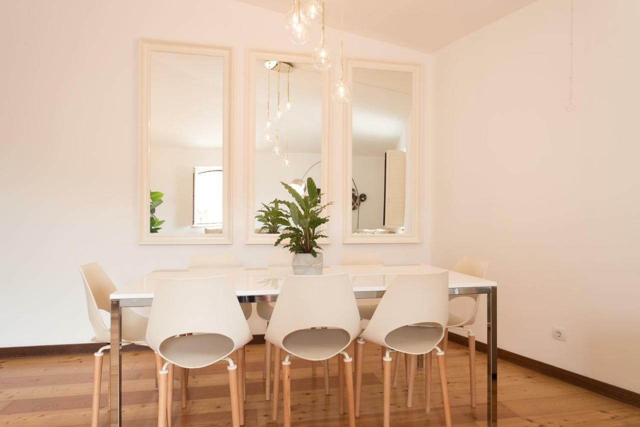 Alfama Modern Two-Bedroom Apartment W/ River View And Parking - By Lu Holidays Lisboa Kültér fotó